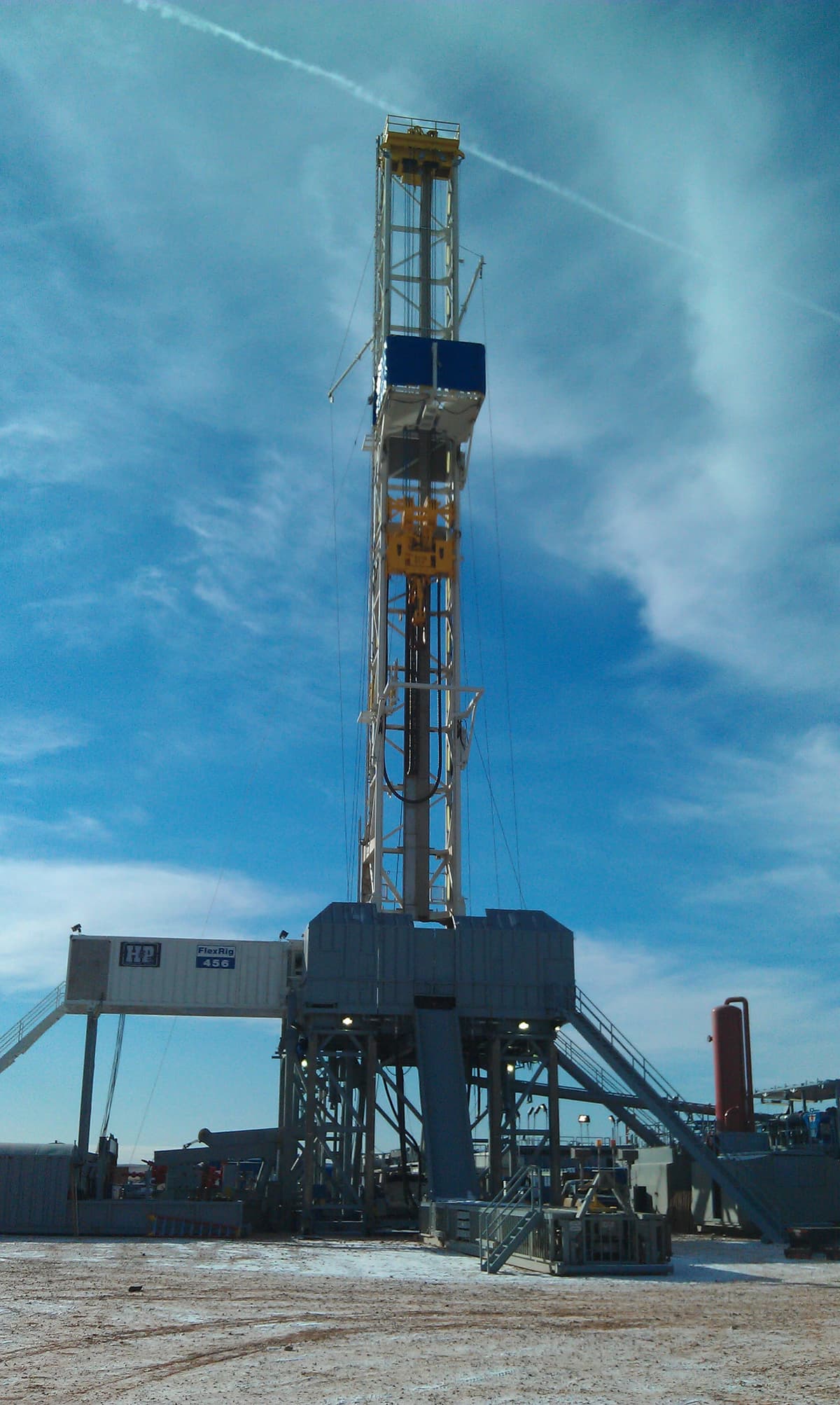 Helmerich and Payne flex rig drilling the Bakken formation onshore United States